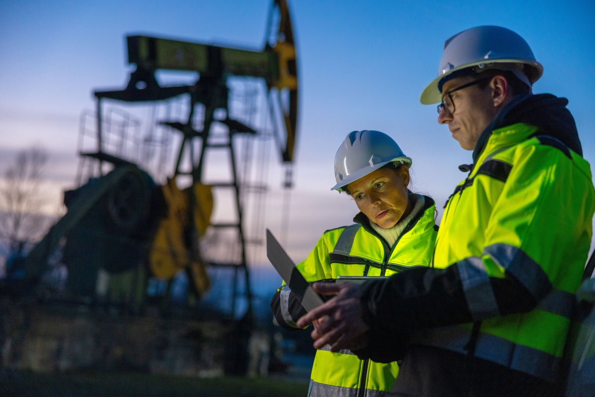 3 “Must Have” Strategies for the Oil and Gas Sector’s Big Shift Change