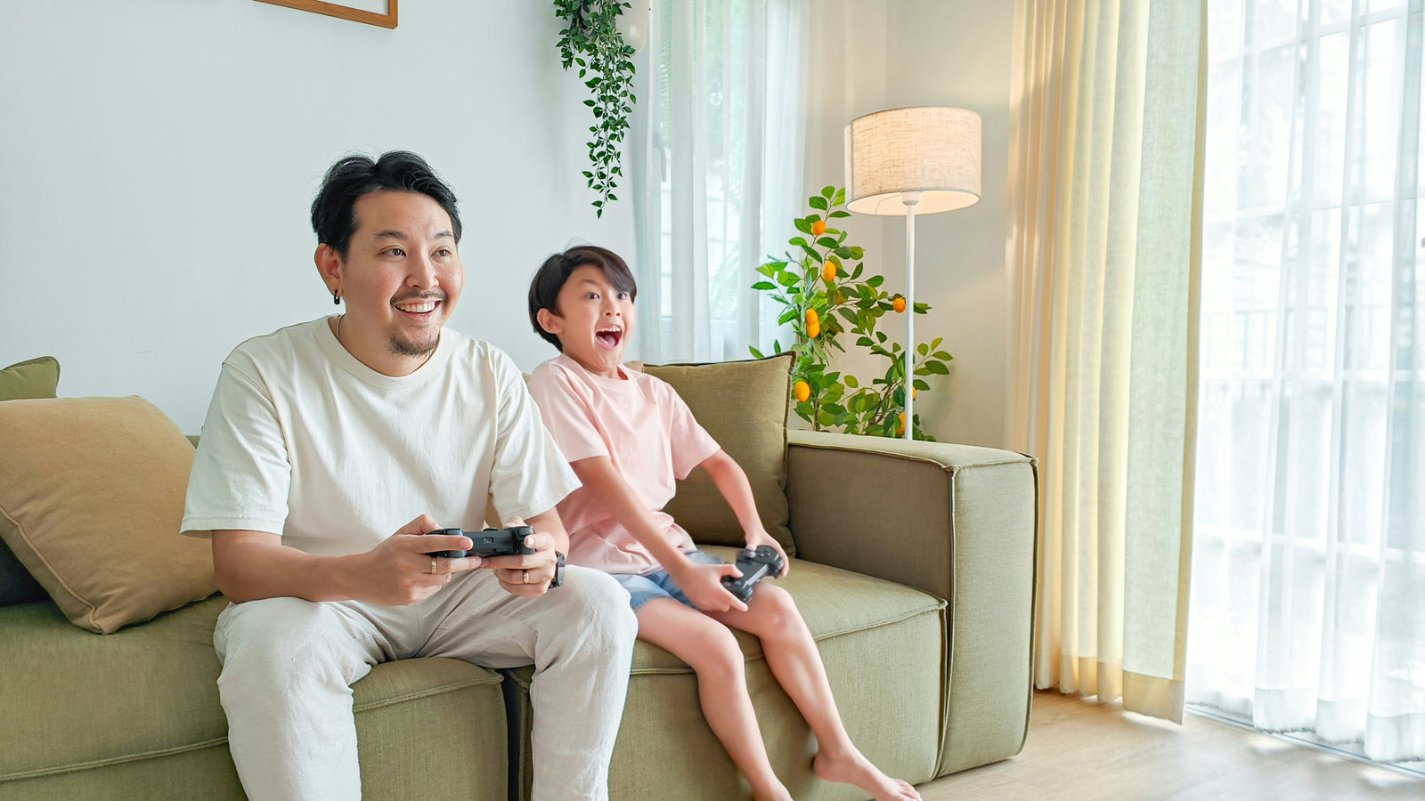 Mobile game giant lifts player experience with structured support content